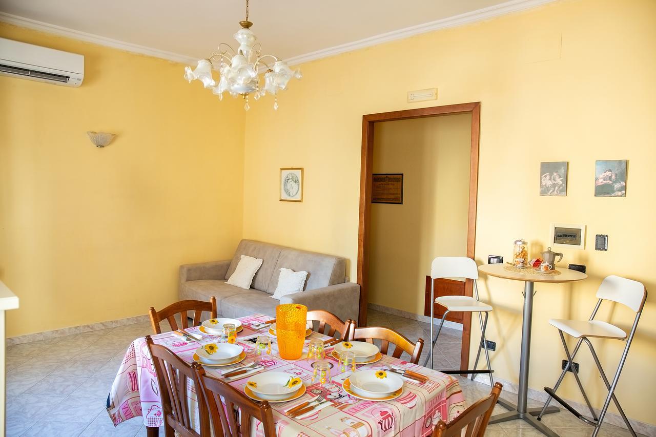 B&B Casa Fusco Fondi Luaran gambar