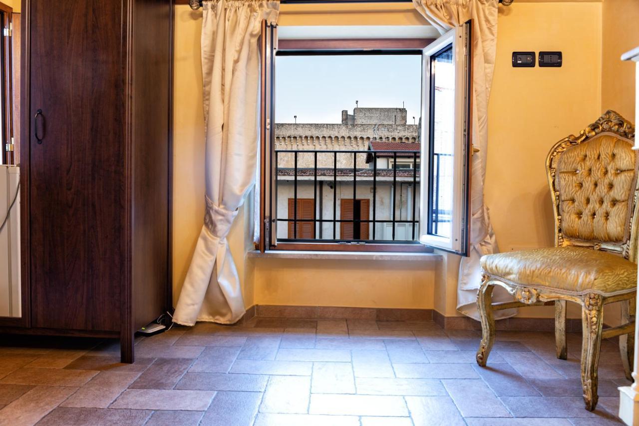 B&B Casa Fusco Fondi Luaran gambar